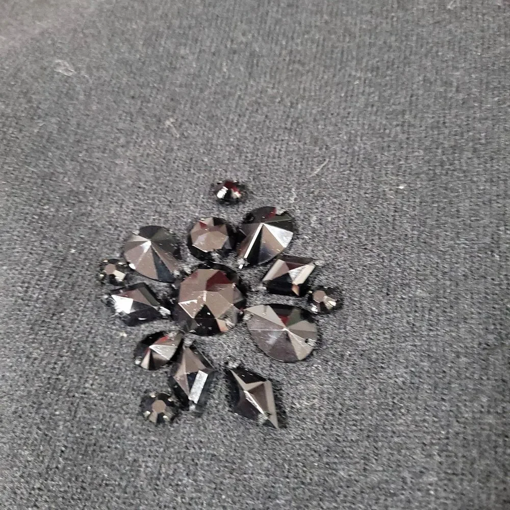 Wool jewel Beaded Sweater Kate Spade M Black Live Colorfully Holiday Career Wear